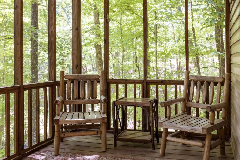 Pet Friendly Luxury Cabin Near Helen With Fire Pit Cleveland Exterior foto